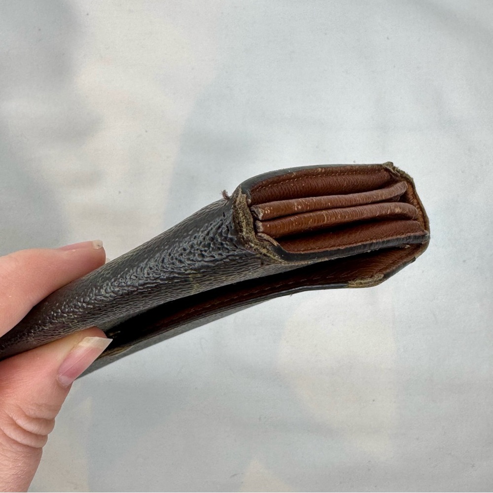 Louis Vuittton Monogram Sarah Long Wallet - Excellent Interior - Picture 8 of 15